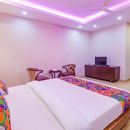 Fabhotel Turning Point - Nr Ulsoor Lake Bangalore Bagian luar foto